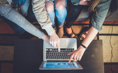 El futuro del trabajo: habilidades digitales que cualquier profesional debería tener